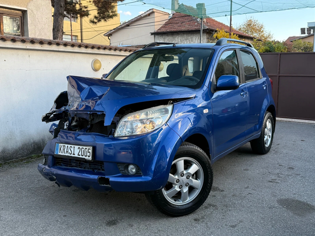 Daihatsu Terios 1.3I ITALY 72000KM!!! - автомобили, коли, обяви за нови и употребявани 0
