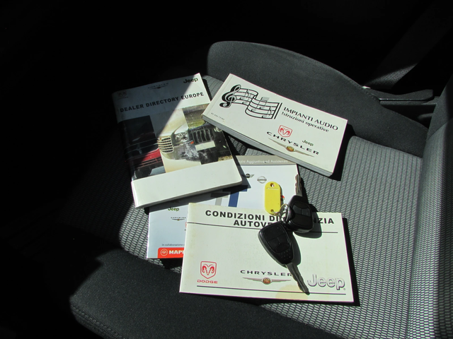 Dodge Caliber 2.0TDI EURO4 - автомобили, коли, обяви за нови и употребявани 13