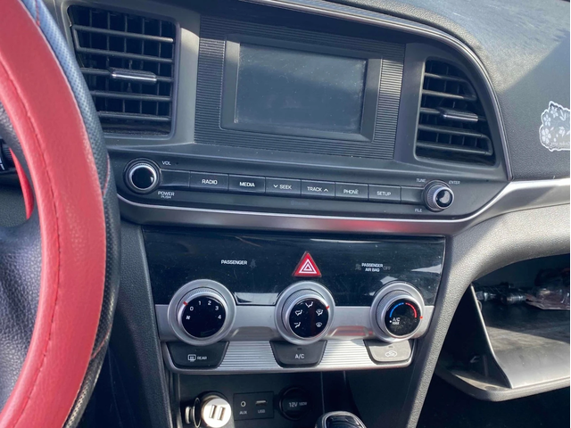 Dodge Caliber - автомобили, коли, обяви за нови и употребявани 8