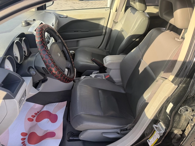 Dodge Caliber 1.8 i 150 ks - автомобили, коли, обяви за нови и употребявани 8