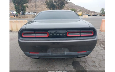 dodge-challenger - 4