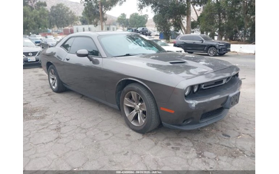Dodge Challenger SXT - автомобили, коли, обяви за нови и употребявани 7