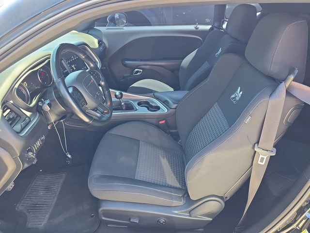 Dodge Challenger 2019 R/T SCAT PACK6.4L V8* 50 000КМ* ШОУРУМ - автомобили, коли, обяви за нови и употребявани 8