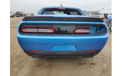 dodge-challenger - 4
