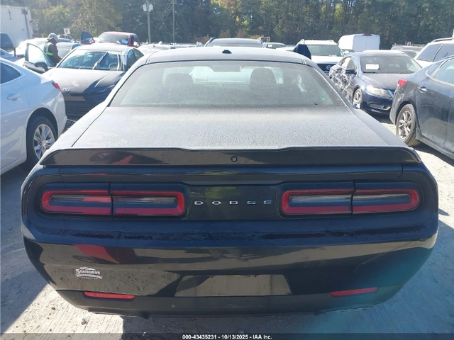 Dodge Challenger R/T - автомобили, коли, обяви за нови и употребявани 3