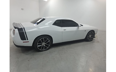 dodge-challenger - 2