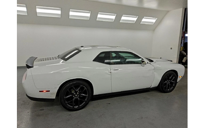 dodge-challenger - 2