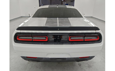 dodge-challenger - 5