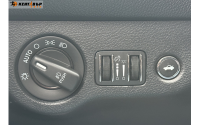 Dodge Challenger 3.6i 305 к.с. - автомобили, коли, обяви за нови и употребявани 14