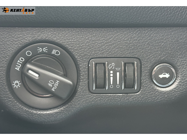 Dodge Challenger 3.6i 305 к.с. - автомобили, коли, обяви за нови и употребявани 14