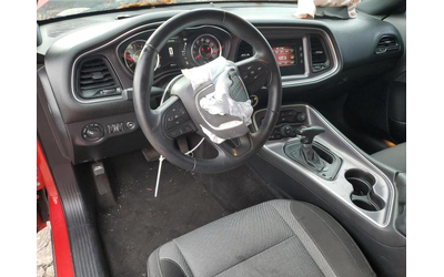 Dodge Challenger 3.6L 6 Rear-wheel drive - автомобили, коли, обяви за нови и употребявани 8