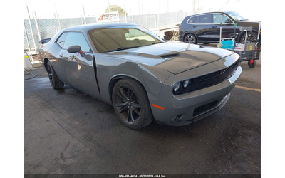 dodge-challenger-3-6l-v-6-dohc-vvt-305hp-rear-wheel-drive - 0