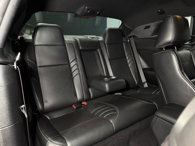 Dodge Challenger SRT Hellcat* Camera* H&K* Обдухване - автомобили, коли, обяви за нови и употребявани 10