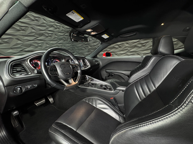 Dodge Challenger SRT Hellcat* Camera* H&K* Обдухване - автомобили, коли, обяви за нови и употребявани 8