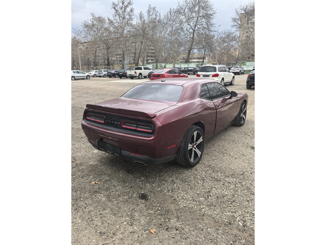 Dodge Challenger - автомобили, коли, обяви за нови и употребявани 10