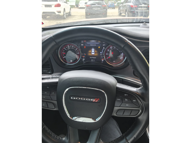 Dodge Challenger - автомобили, коли, обяви за нови и употребявани 7