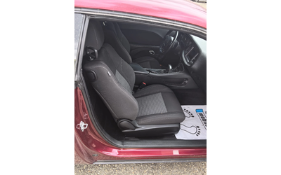 Dodge Challenger - автомобили, коли, обяви за нови и употребявани 8