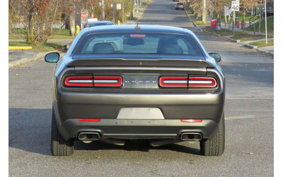 dodge-challenger - 4