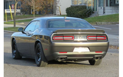dodge-challenger - 5