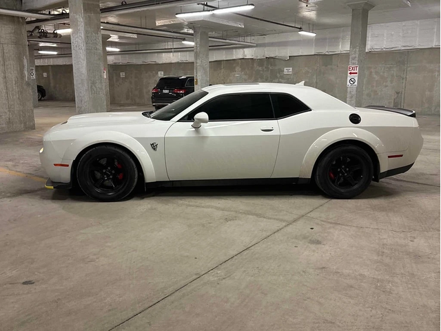 Dodge Challenger * SRT Demon * CARFAX * ЦЕНА ДО БГ - автомобили, коли, обяви за нови и употребявани 1