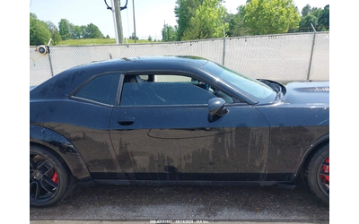 dodge-challenger - 4