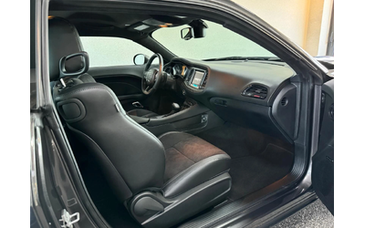 Dodge Challenger 6.4L R/T - автомобили, коли, обяви за нови и употребявани 13