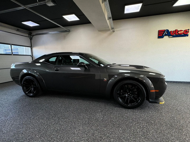 Dodge Challenger 6.4L R/T - автомобили, коли, обяви за нови и употребявани 4