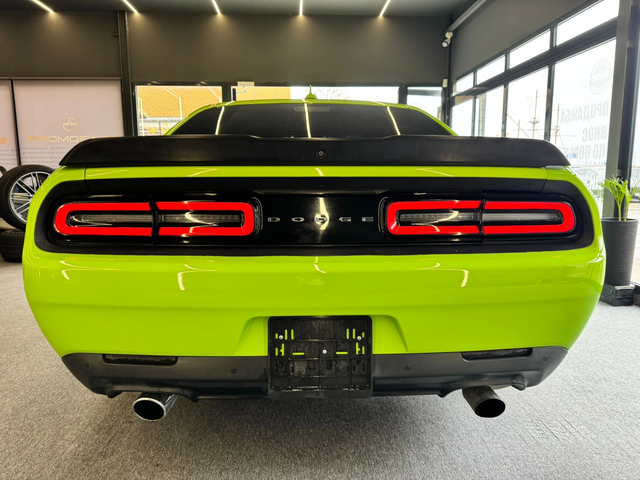 Dodge Challenger 6.4 HEMI * ScatPack SRT392* Лизинг - автомобили, коли, обяви за нови и употребявани 4