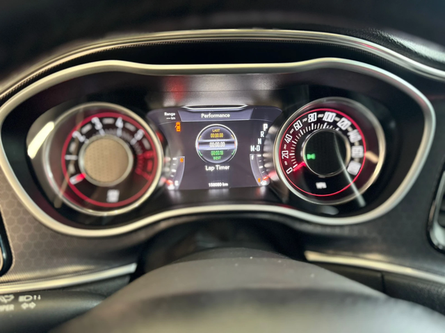 Dodge Challenger 6.4 HEMI * ScatPack SRT392* Лизинг - автомобили, коли, обяви за нови и употребявани 9