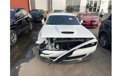 dodge-challenger - 1