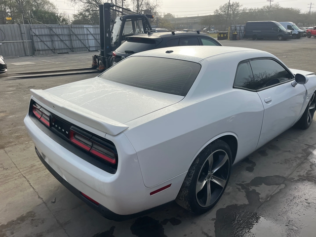 Dodge Challenger 5.7 HEMI V8| ПОДГРЕВ| REMOTE START| ОЧАКВАН ВНОС - автомобили, коли, обяви за нови и употребявани 3