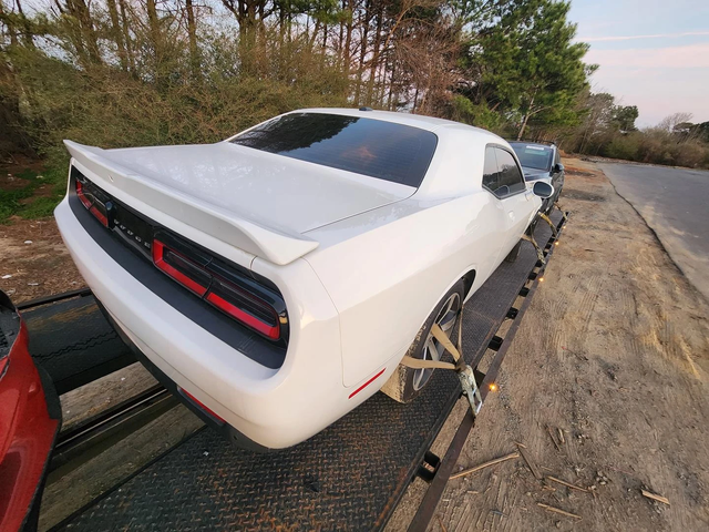 Dodge Challenger 5.7 HEMI V8| ПОДГРЕВ| REMOTE START| ОЧАКВАН ВНОС - автомобили, коли, обяви за нови и употребявани 9