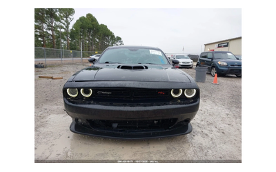 dodge-challenger - 2