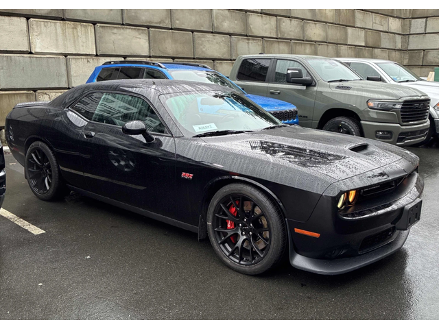 Dodge Challenger SRT 392* CARFAX* - автомобили, коли, обяви за нови и употребявани 1