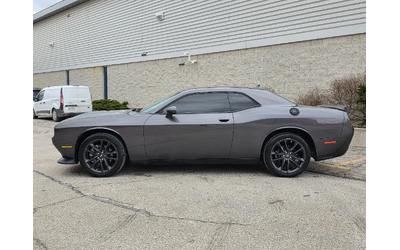 Dodge Challenger GT* AWD* АвтоКредит* (ЦЕНА ДО БГ) - автомобили, коли, обяви за нови и употребявани 10