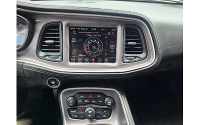 Dodge Challenger GT* AWD* АвтоКредит* (ЦЕНА ДО БГ) - автомобили, коли, обяви за нови и употребявани 8