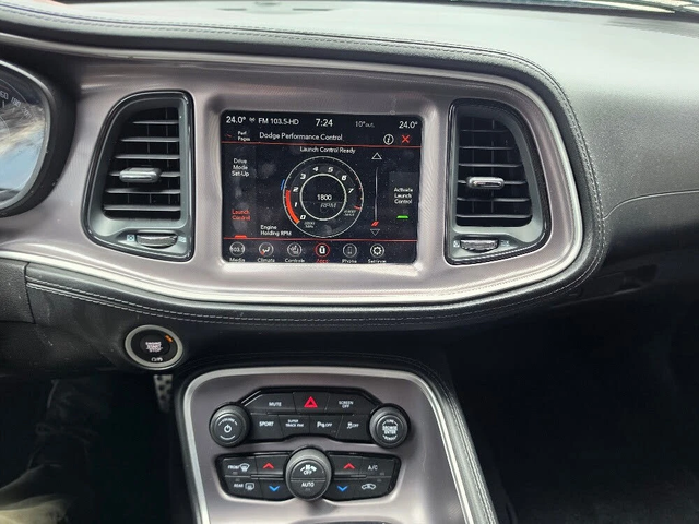 Dodge Challenger GT* AWD* АвтоКредит* (ЦЕНА ДО БГ) - автомобили, коли, обяви за нови и употребявани 8