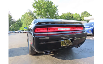 dodge-challenger - 4