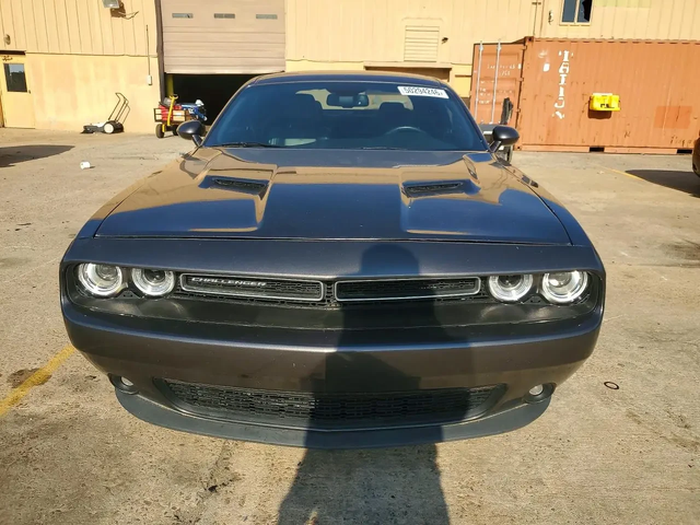 Dodge Challenger SXT - автомобили, коли, обяви за нови и употребявани 2