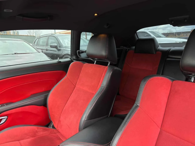 Dodge Challenger * R/T RWD * CARFAX * БЕЗ ПЪРВОНАЧАЛНА ВНОСКА - автомобили, коли, обяви за нови и употребявани 8