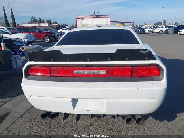Dodge Challenger 5.7L V-8 VVT, 372HP Rear Wheel Drive - автомобили, коли, обяви за нови и употребявани 16