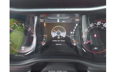 Dodge Challenger GT RWD - автомобили, коли, обяви за нови и употребявани 10