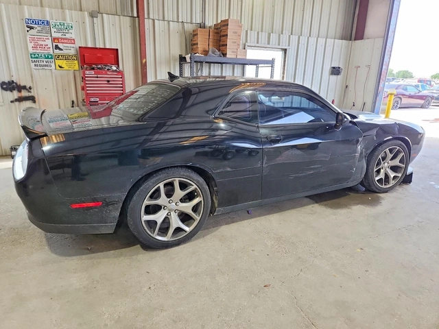 Dodge Challenger SXT PLUS* ОБДУХВАНЕ* ПОДГРЕВ* КОЖА* СЕРВИЗНА ИСТОР - автомобили, коли, обяви за нови и употребявани 2