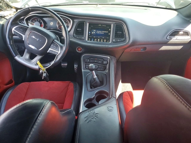 Dodge Challenger SRT 392* АЛКАНТАРА* РЪЧКА - автомобили, коли, обяви за нови и употребявани 7