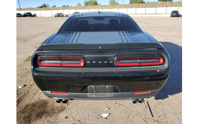 dodge-challenger - 5