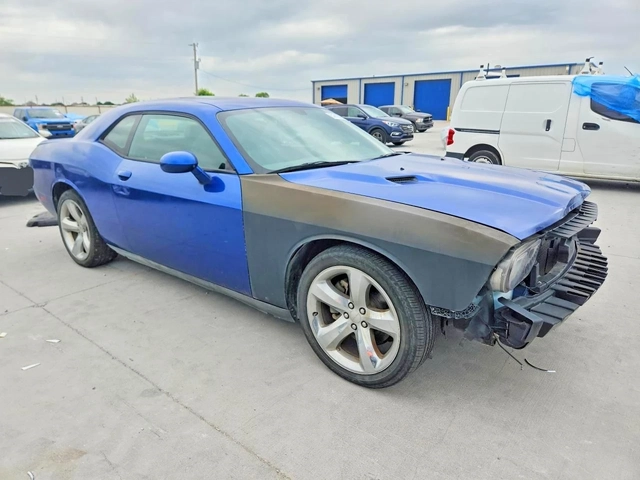 Dodge Challenger SXT - автомобили, коли, обяви за нови и употребявани 0