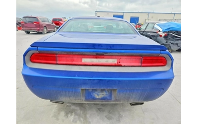 Dodge Challenger SXT - автомобили, коли, обяви за нови и употребявани 8