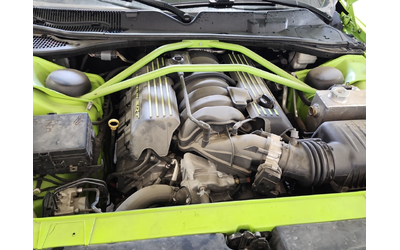 Dodge Challenger 6.4L 8cyl Rear Wheel Drive - автомобили, коли, обяви за нови и употребявани 16