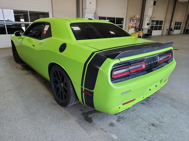 Dodge Challenger 6.4L 8cyl Rear Wheel Drive - автомобили, коли, обяви за нови и употребявани 3