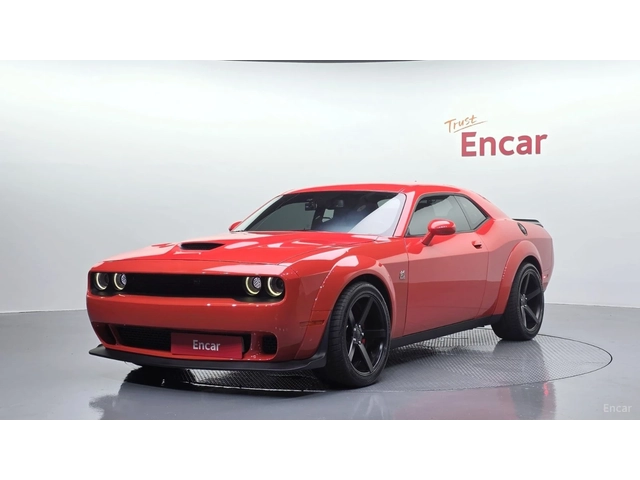 Dodge Challenger R/T Scat Pack 6.4 - автомобили, коли, обяви за нови и употребявани 0